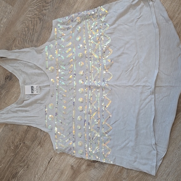 VS Pink 2010s Racerback - Picture 2 of 5